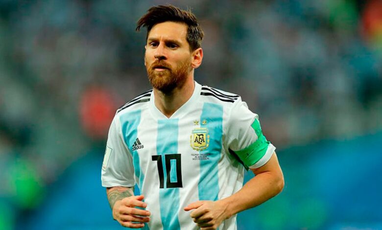 Messi returns to Argentina's squad